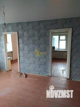 4-к квартира, вторичка, 61м2, 5/5 этаж