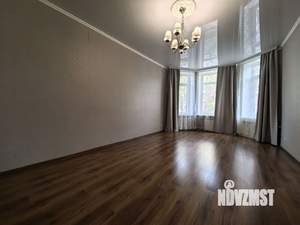 2-к квартира, вторичка, 72м2, 1/3 этаж