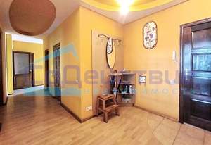 3-к квартира, вторичка, 98м2, 4/5 этаж