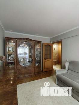 3-к квартира, вторичка, 64м2, 5/5 этаж