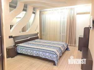 4-к квартира, вторичка, 133м2, 5/6 этаж