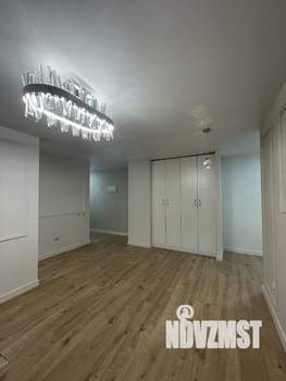 3-к квартира, вторичка, 58м2, 2/5 этаж