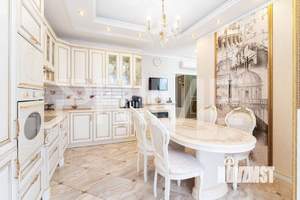 2-к квартира, вторичка, 103м2, 3/5 этаж