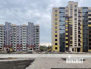 2-к квартира, вторичка, 58м2, 1/10 этаж