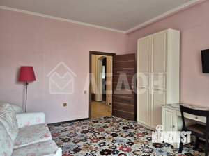 3-к квартира, вторичка, 84м2, 2/4 этаж