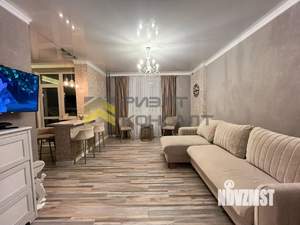 2-к квартира, вторичка, 63м2, 12/17 этаж