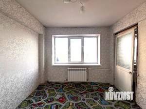 4-к квартира, вторичка, 60м2, 5/5 этаж