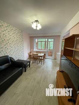 3-к квартира, вторичка, 63м2, 3/5 этаж