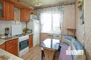 3-к квартира, вторичка, 63м2, 7/9 этаж