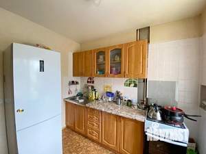 3-к квартира, вторичка, 64м2, 1/9 этаж