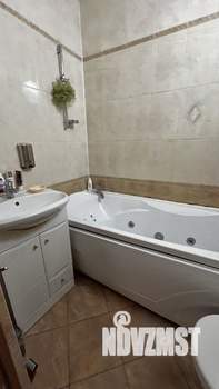 3-к квартира, вторичка, 80м2, 1/10 этаж