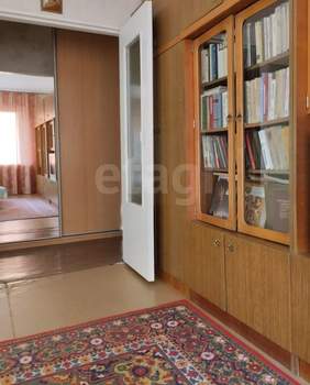 3-к квартира, вторичка, 63м2, 3/9 этаж