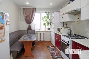 3-к квартира, вторичка, 49м2, 8/9 этаж