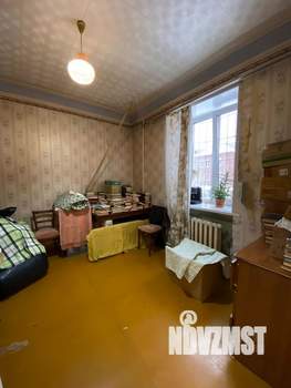 3-к квартира, вторичка, 63м2, 1/2 этаж