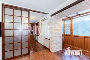 4-к квартира, вторичка, 112м2, 2/5 этаж