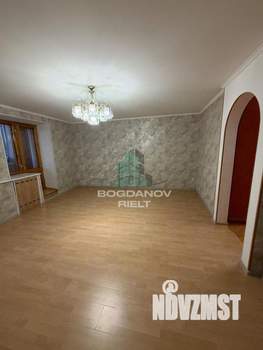 3-к квартира, вторичка, 81м2, 5/5 этаж