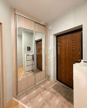 1-к квартира, вторичка, 38м2, 10/19 этаж