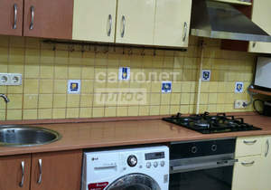 3-к квартира, вторичка, 63м2, 1/10 этаж