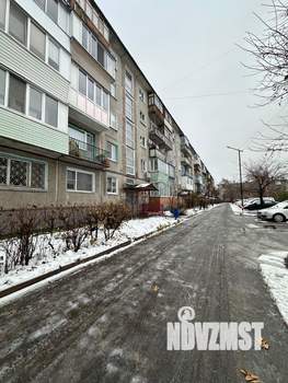 3-к квартира, вторичка, 64м2, 1/5 этаж