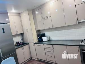 3-к квартира, вторичка, 63м2, 9/10 этаж