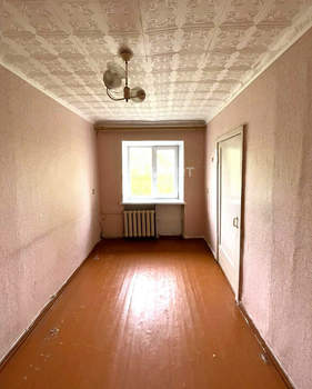 2-к квартира, вторичка, 42м2, 4/4 этаж