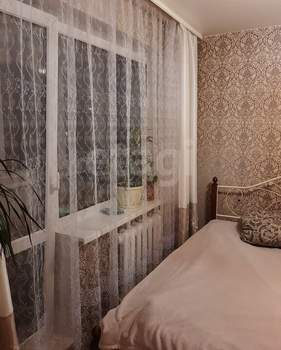 3-к квартира, вторичка, 49м2, 8/9 этаж