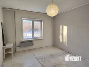 2-к квартира, вторичка, 52м2, 1/9 этаж