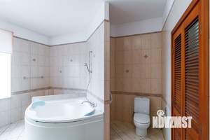 5-к квартира, вторичка, 211м2, 2/6 этаж