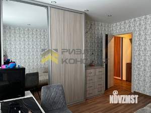 2-к квартира, вторичка, 52м2, 1/9 этаж