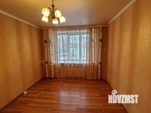 2-к квартира, вторичка, 37м2, 1/5 этаж