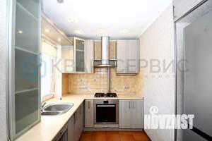 3-к квартира, вторичка, 58м2, 3/5 этаж