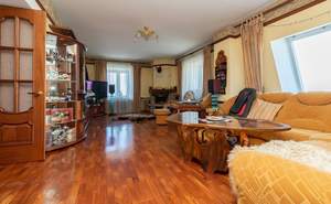 5-к квартира, вторичка, 262м2, 7/9 этаж
