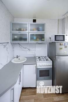 3-к квартира, вторичка, 58м2, 3/5 этаж