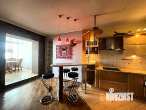 3-к квартира, вторичка, 104м2, 11/14 этаж