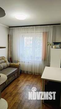 3-к квартира, вторичка, 63м2, 1/10 этаж