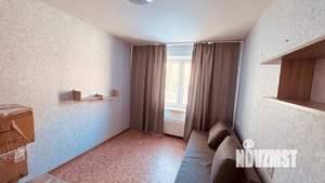 2-к квартира, вторичка, 52м2, 1/10 этаж