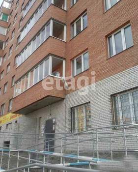 2-к квартира, вторичка, 47м2, 8/10 этаж