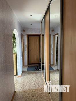 3-к квартира, вторичка, 64м2, 6/9 этаж