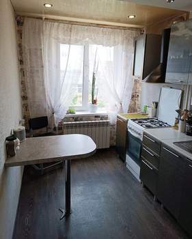 3-к квартира, вторичка, 63м2, 8/9 этаж