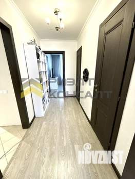 2-к квартира, вторичка, 61м2, 5/10 этаж