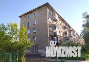 2-к квартира, вторичка, 42м2, 1/5 этаж