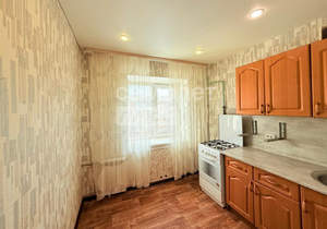 2-к квартира, вторичка, 42м2, 5/5 этаж