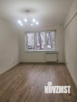 3-к квартира, вторичка, 63м2, 1/5 этаж