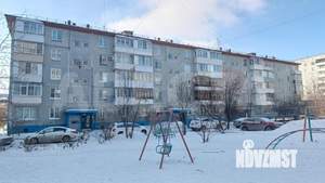 2-к квартира, вторичка, 52м2, 1/5 этаж