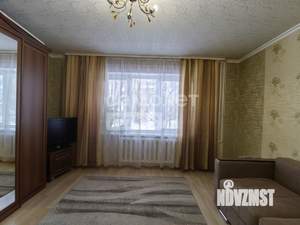 2-к квартира, вторичка, 63м2, 1/10 этаж