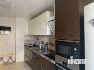 2-к квартира, вторичка, 58м2, 1/14 этаж