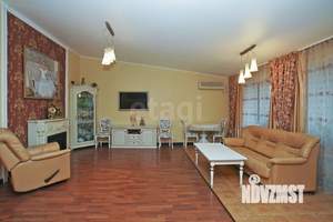 3-к квартира, вторичка, 126м2, 6/6 этаж