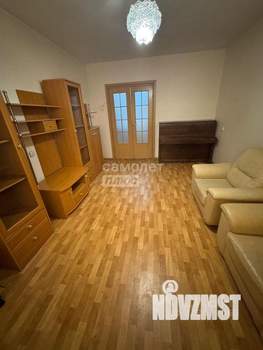 3-к квартира, вторичка, 63м2, 1/9 этаж