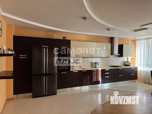 4-к квартира, вторичка, 154м2, 3/8 этаж