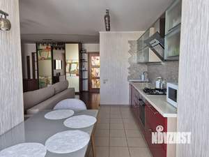 3-к квартира, вторичка, 74м2, 9/10 этаж